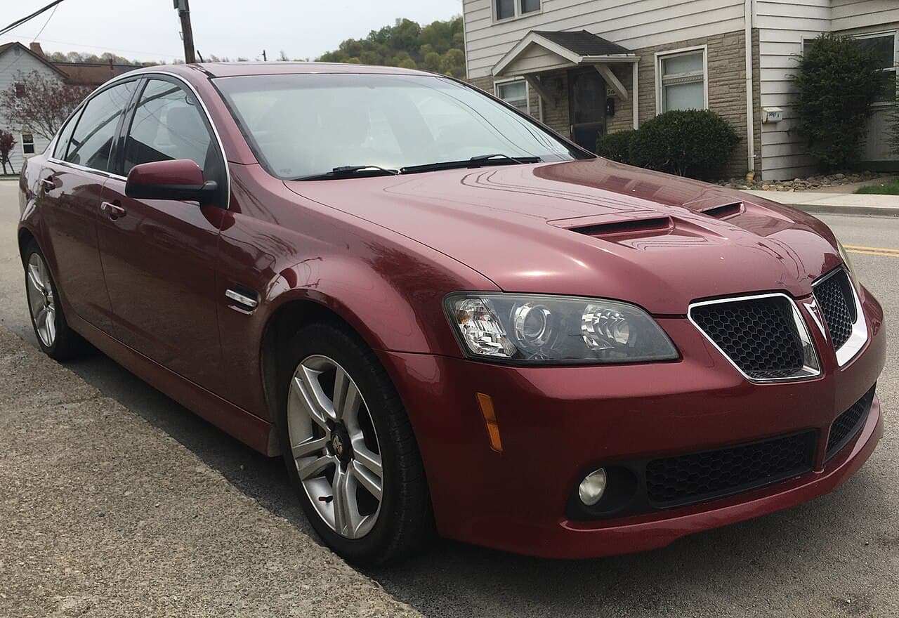 Pontiac G8, representative photo