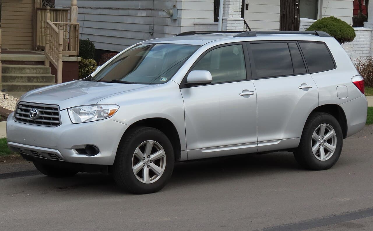 Toyota Highlander, representative photo