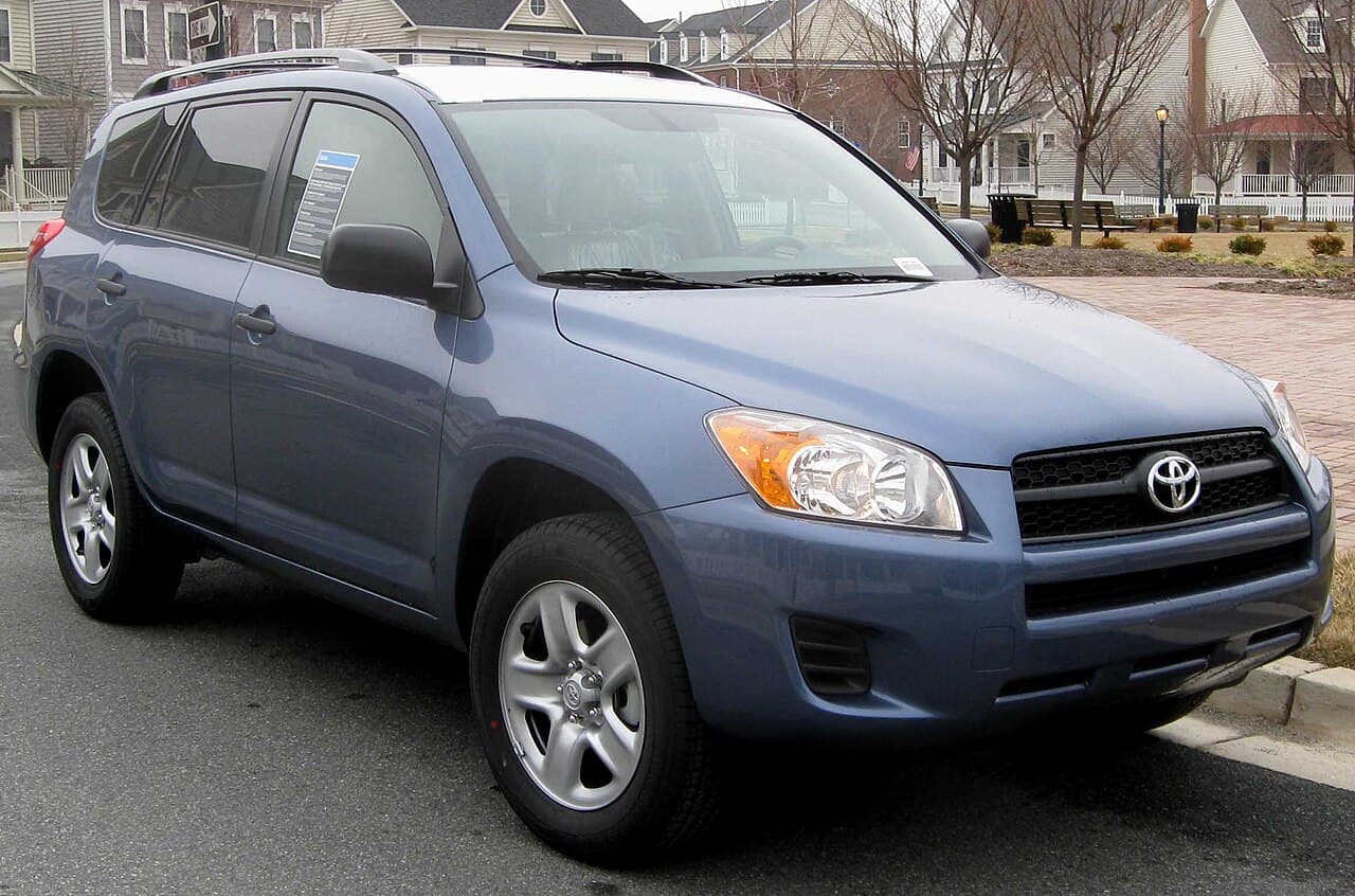 Toyota RAV4, representative photo