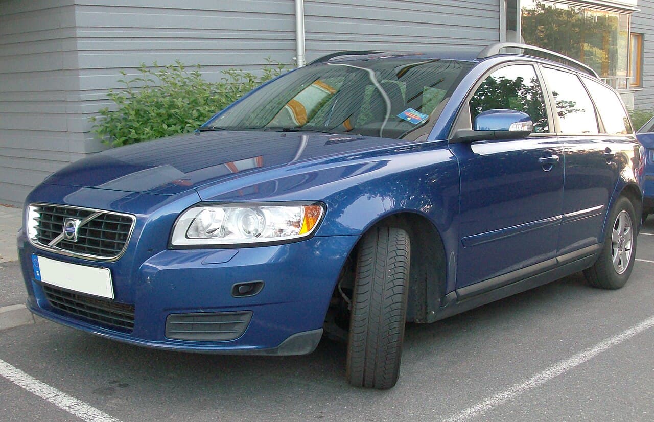 Volvo V50, representative photo