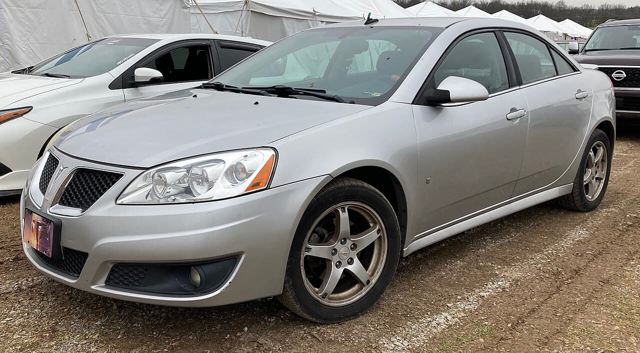 Pontiac G6, representative photo