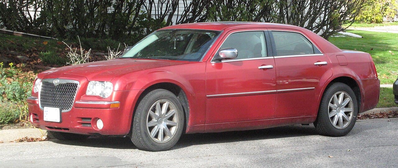 Chrysler 300, representative photo