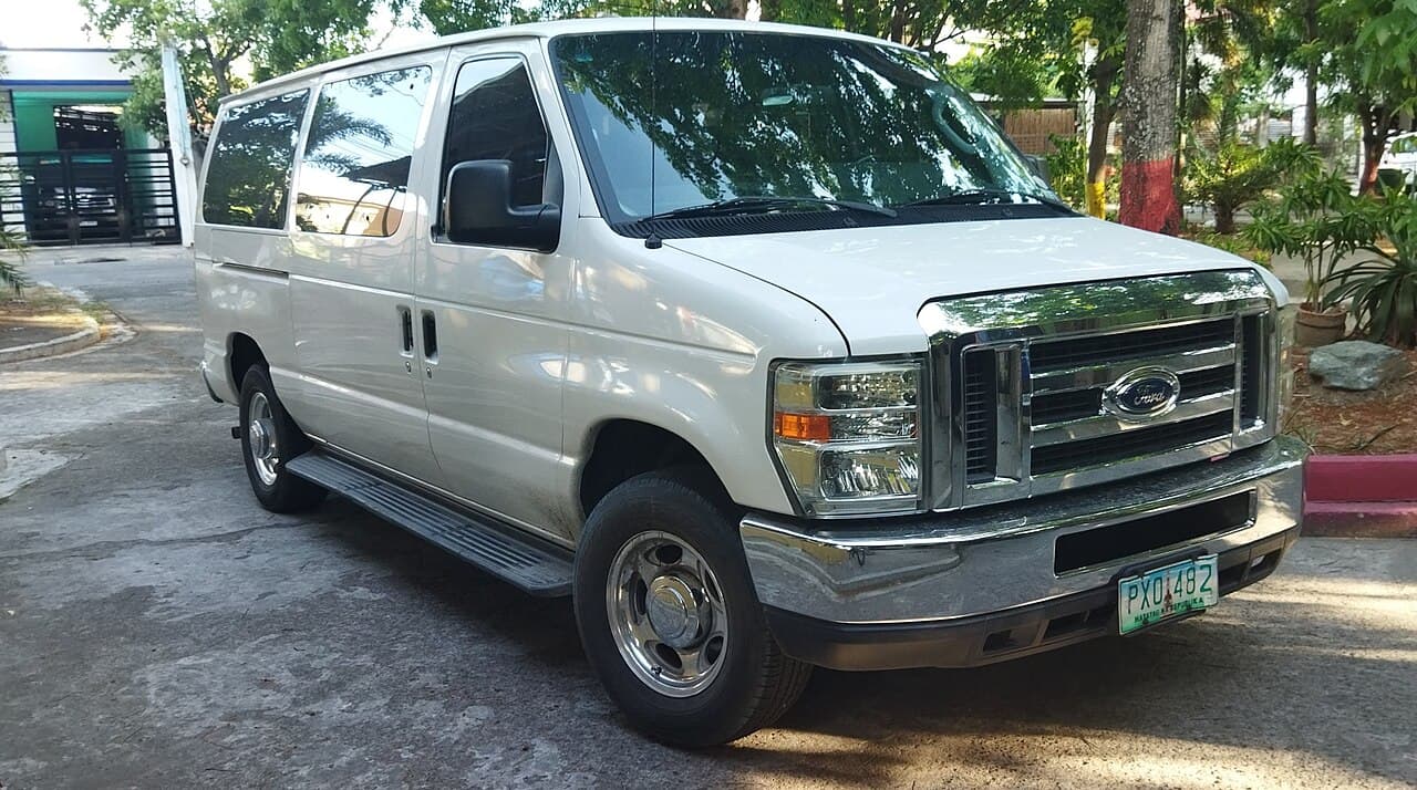 Ford E-150, representative photo