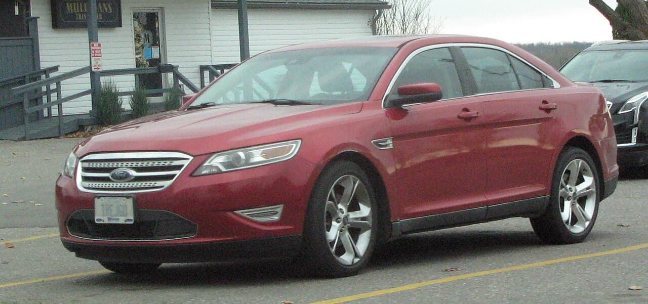 Ford Taurus, representative photo