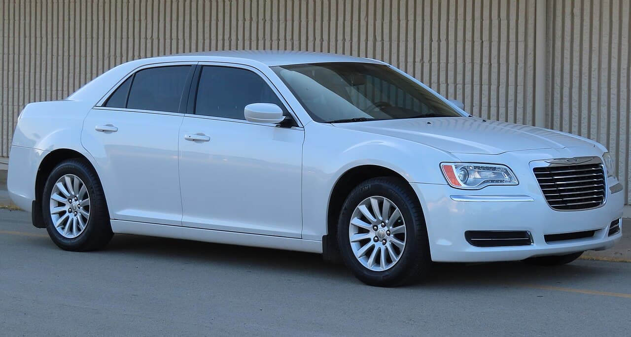Chrysler 300, representative photo