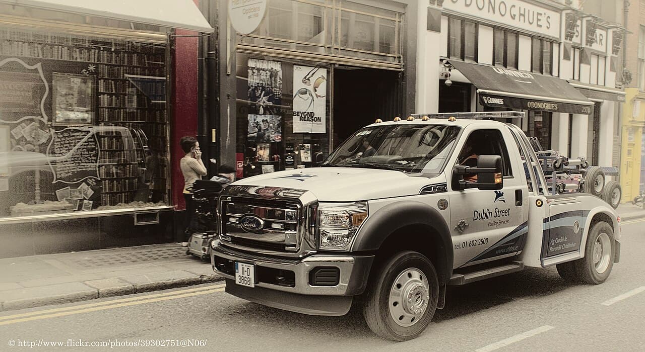 Ford F-450, representative photo