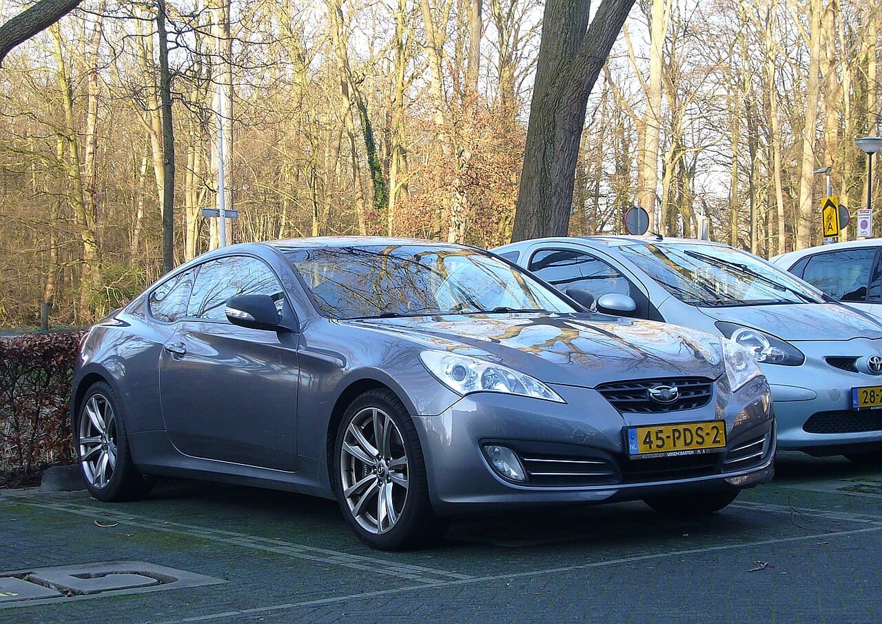 Hyundai Genesis, representative photo