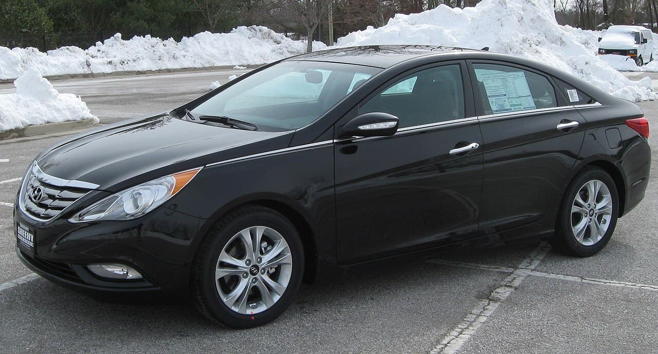 Hyundai Sonata, representative photo