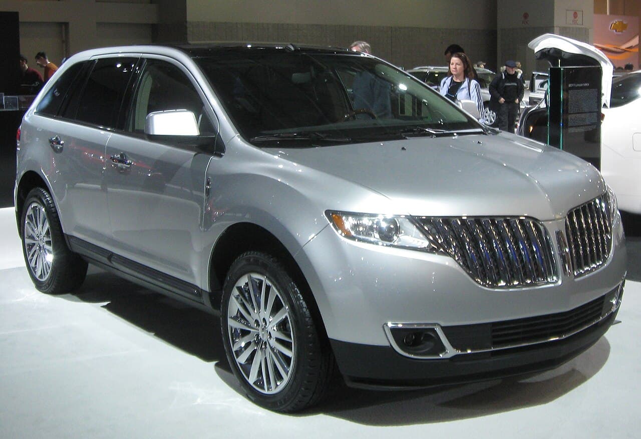 Lincoln MKX, representative photo