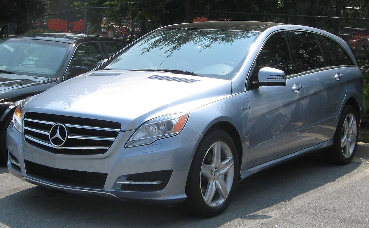 Mercedes-Benz R-Class, representative photo