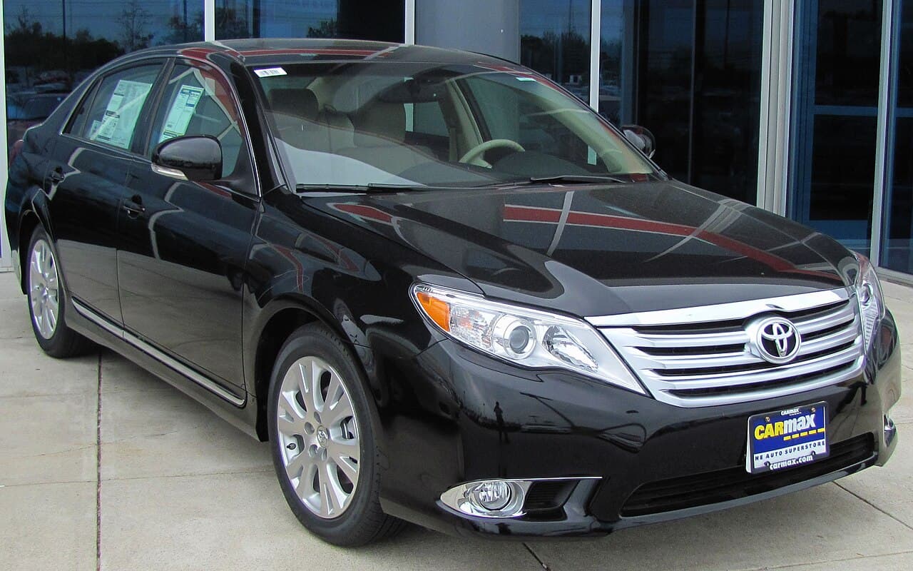 Toyota Avalon, representative photo