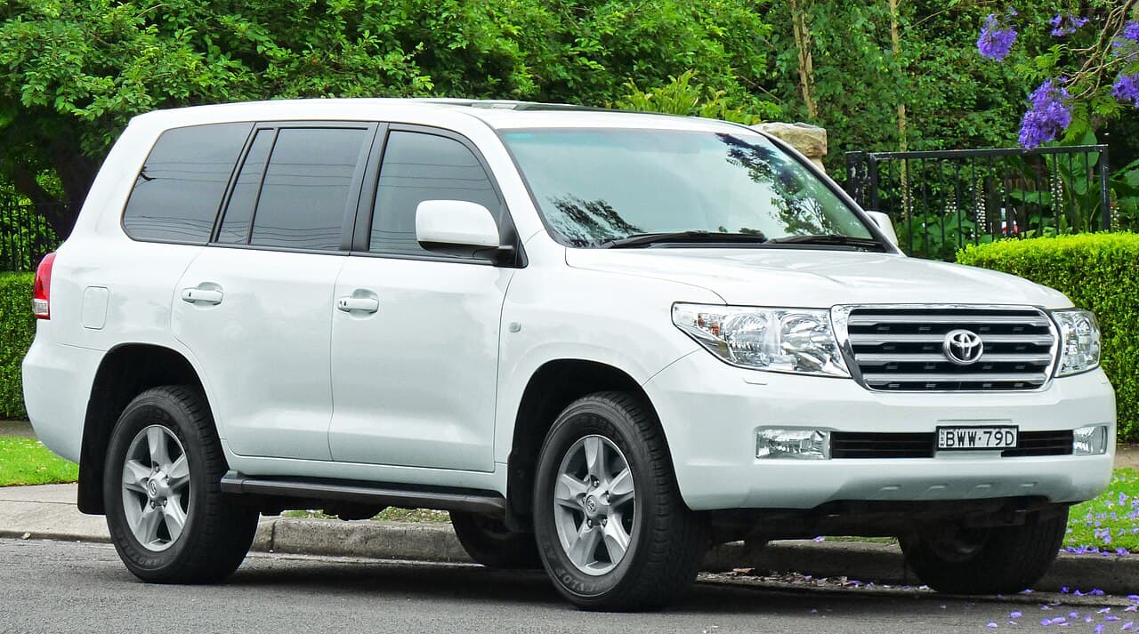 Toyota Land Cruiser, representative photo