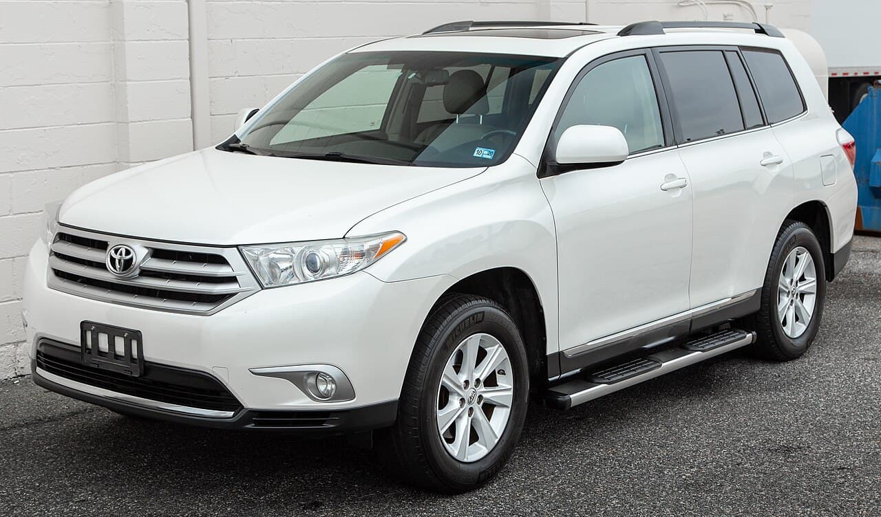 Toyota Highlander, representative photo