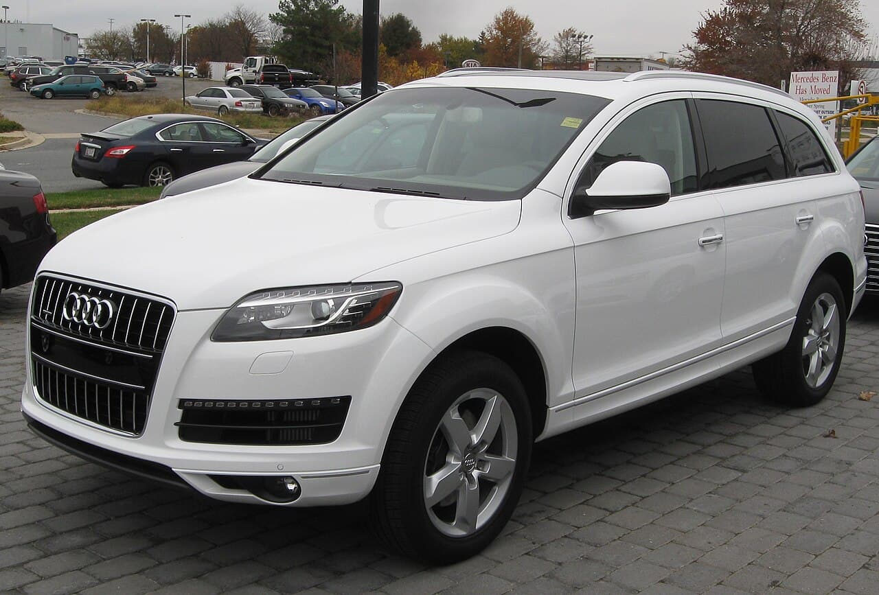 Audi Q7, representative photo