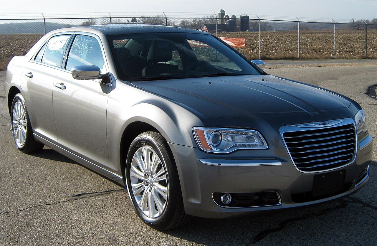 Chrysler 300, representative photo