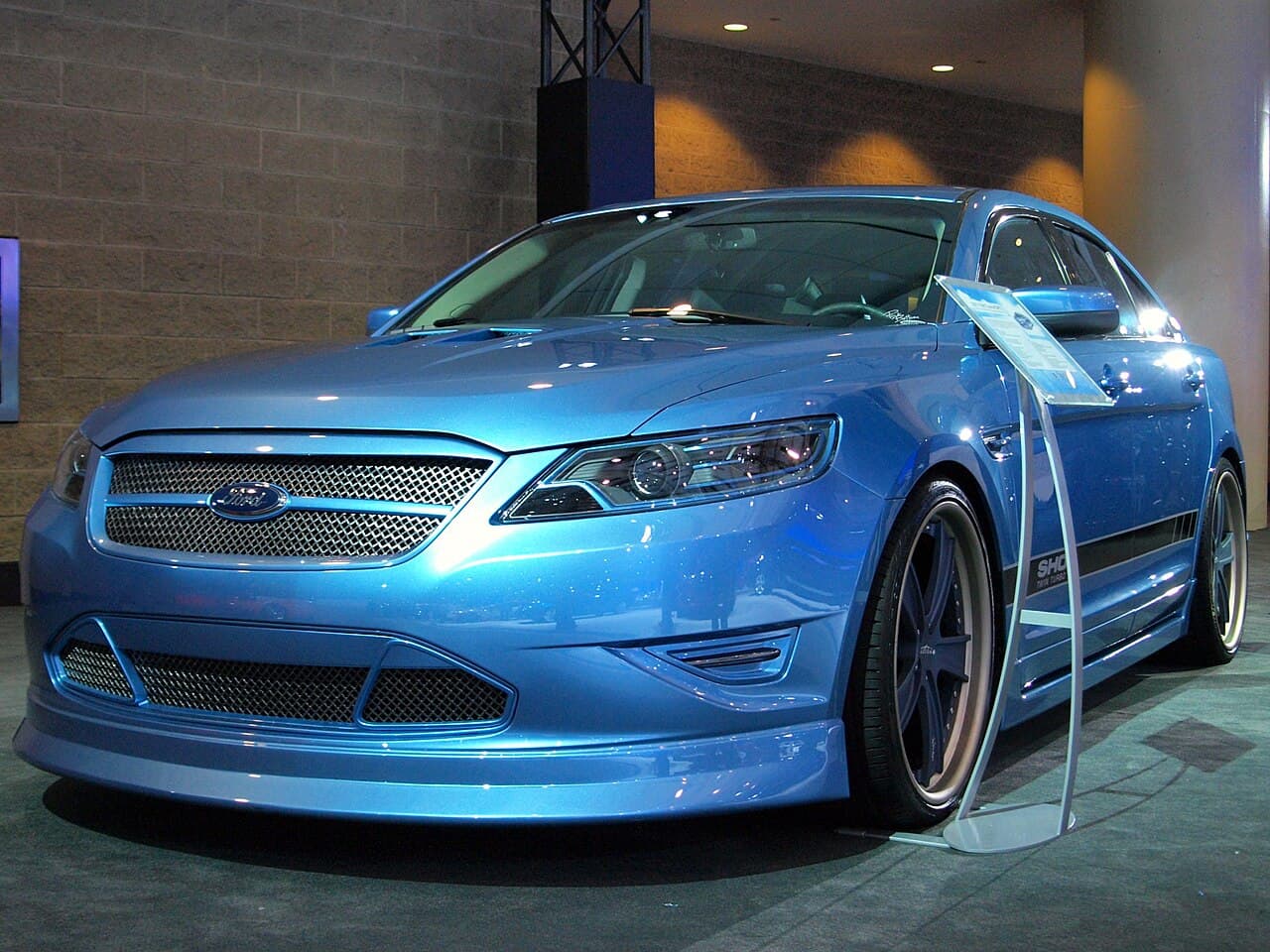 Ford Taurus, representative photo