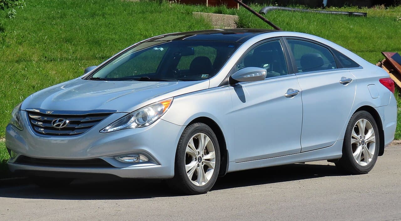 Hyundai Sonata, representative photo