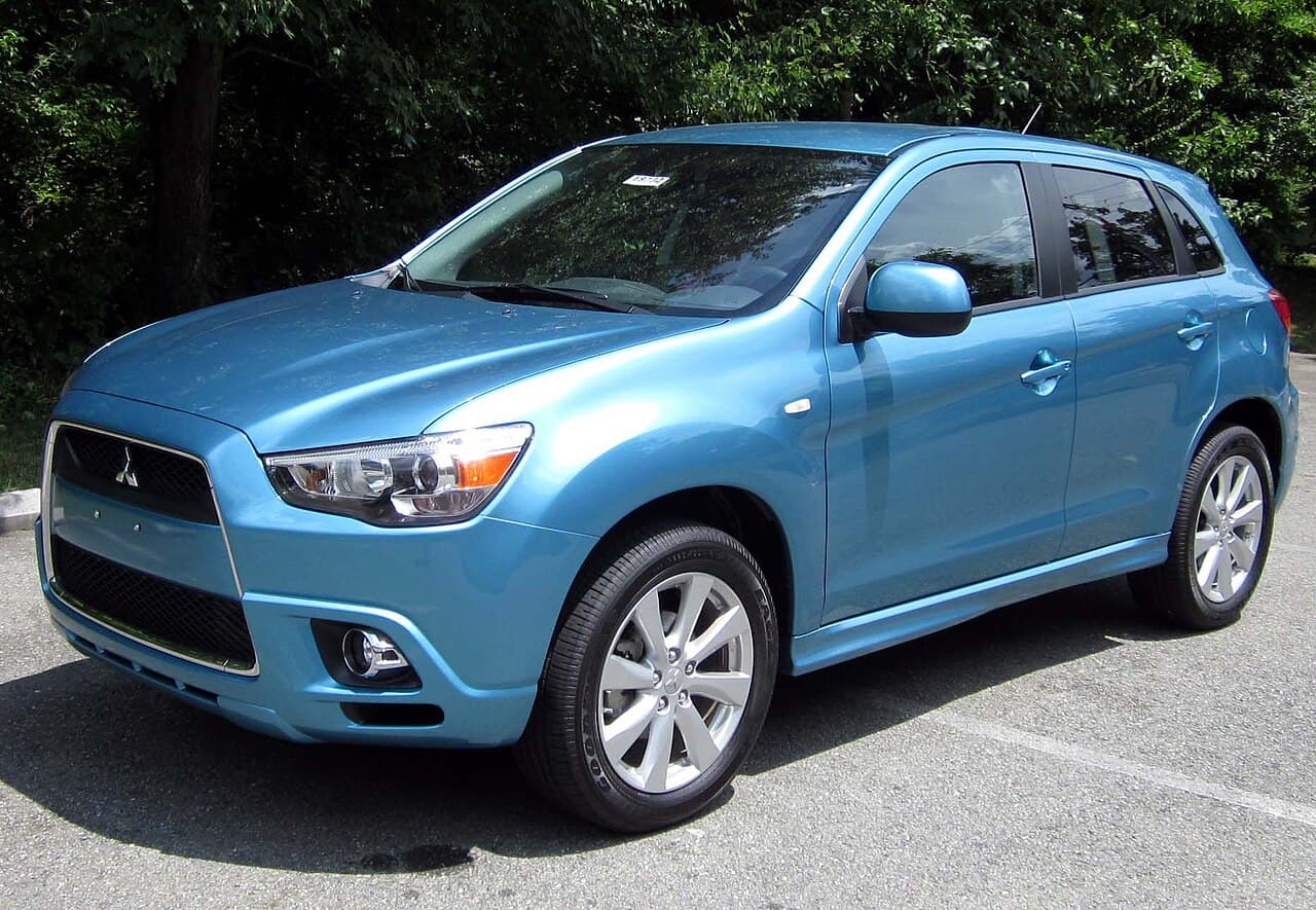 Mitsubishi Outlander Sport, representative photo