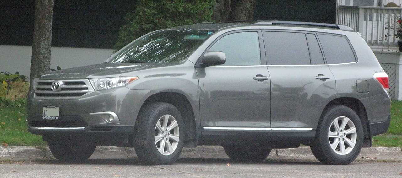Toyota Highlander, representative photo