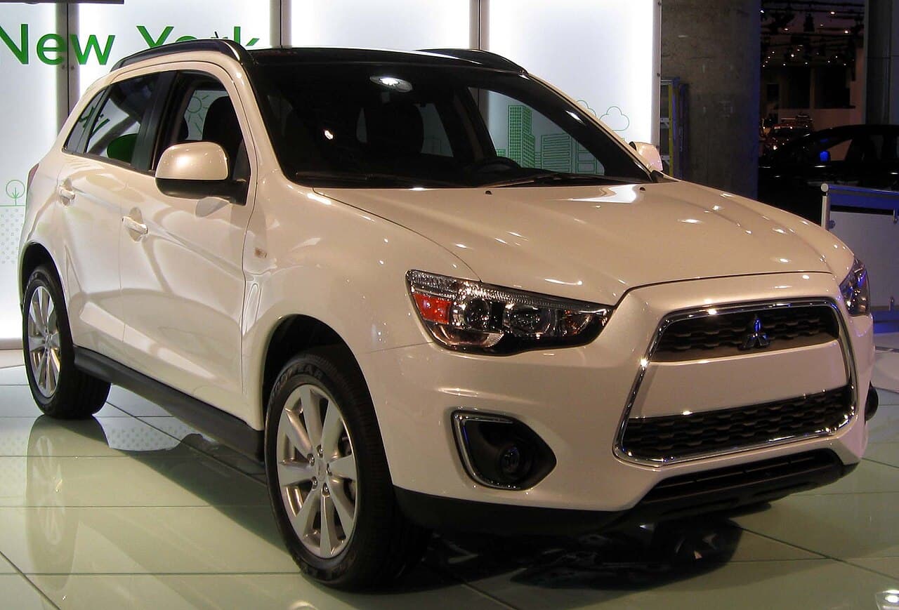 Mitsubishi Outlander Sport, representative photo