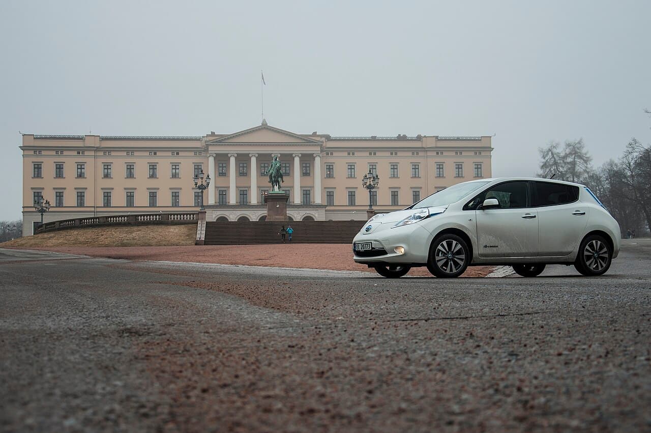 Nissan Leaf, representative photo