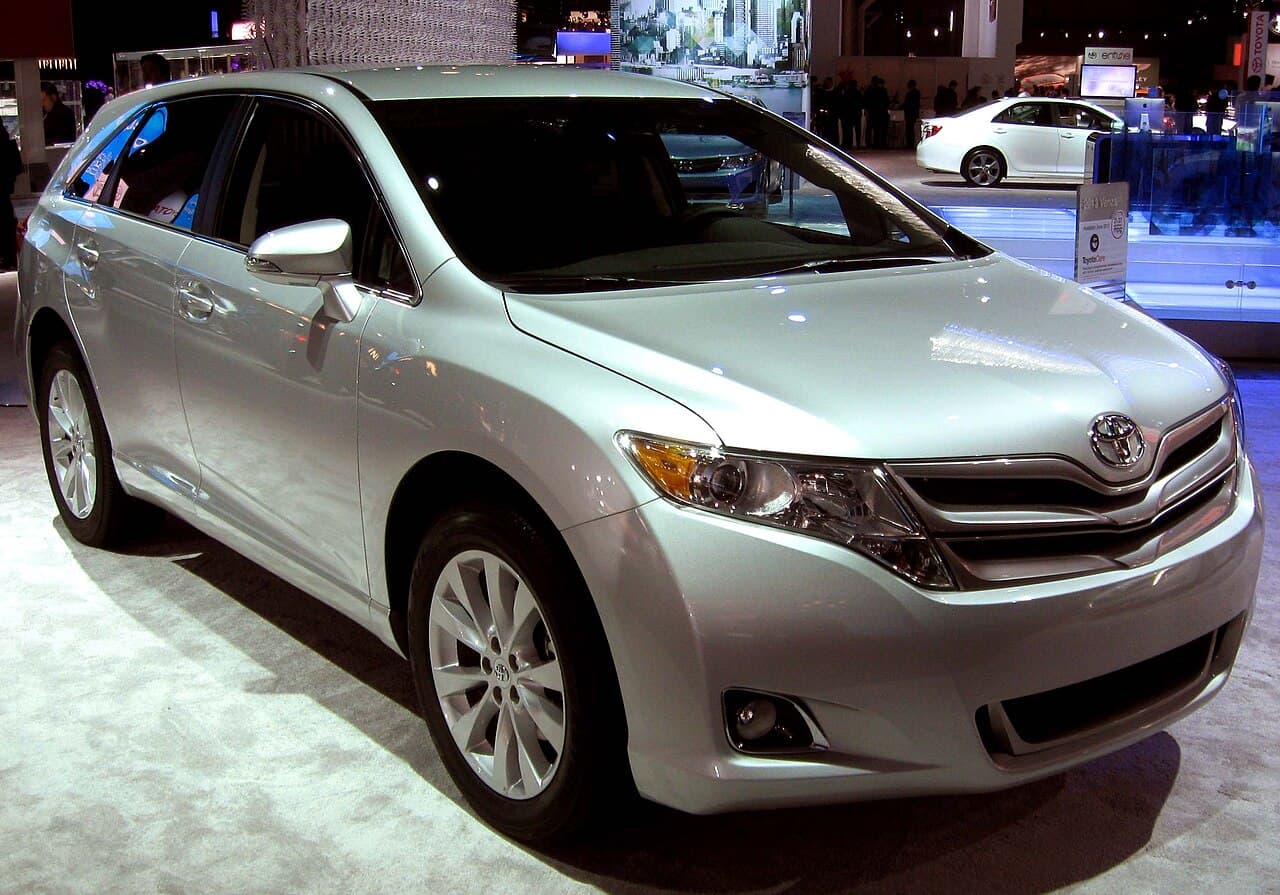 Toyota Venza, representative photo