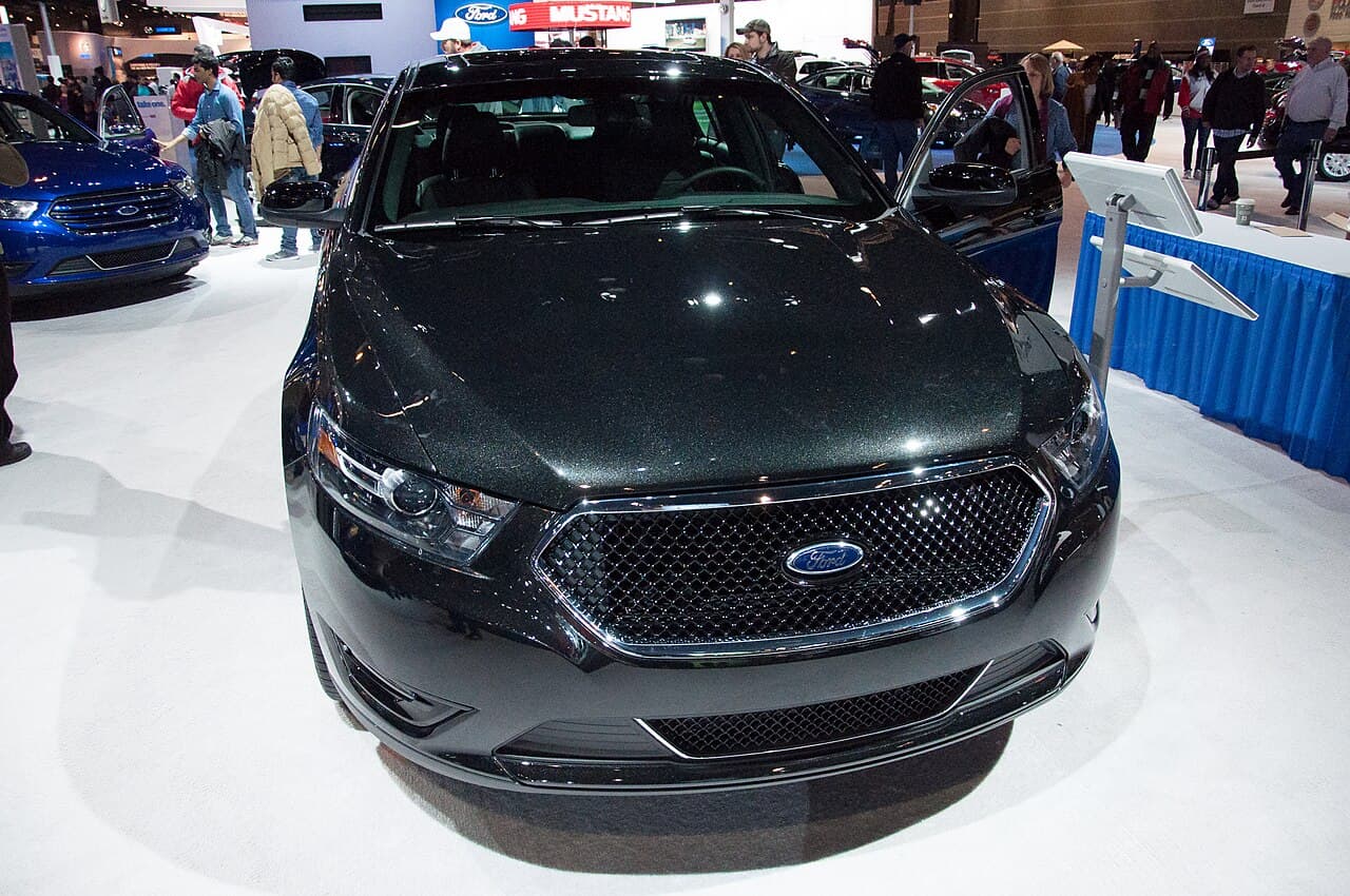 Ford Taurus, representative photo