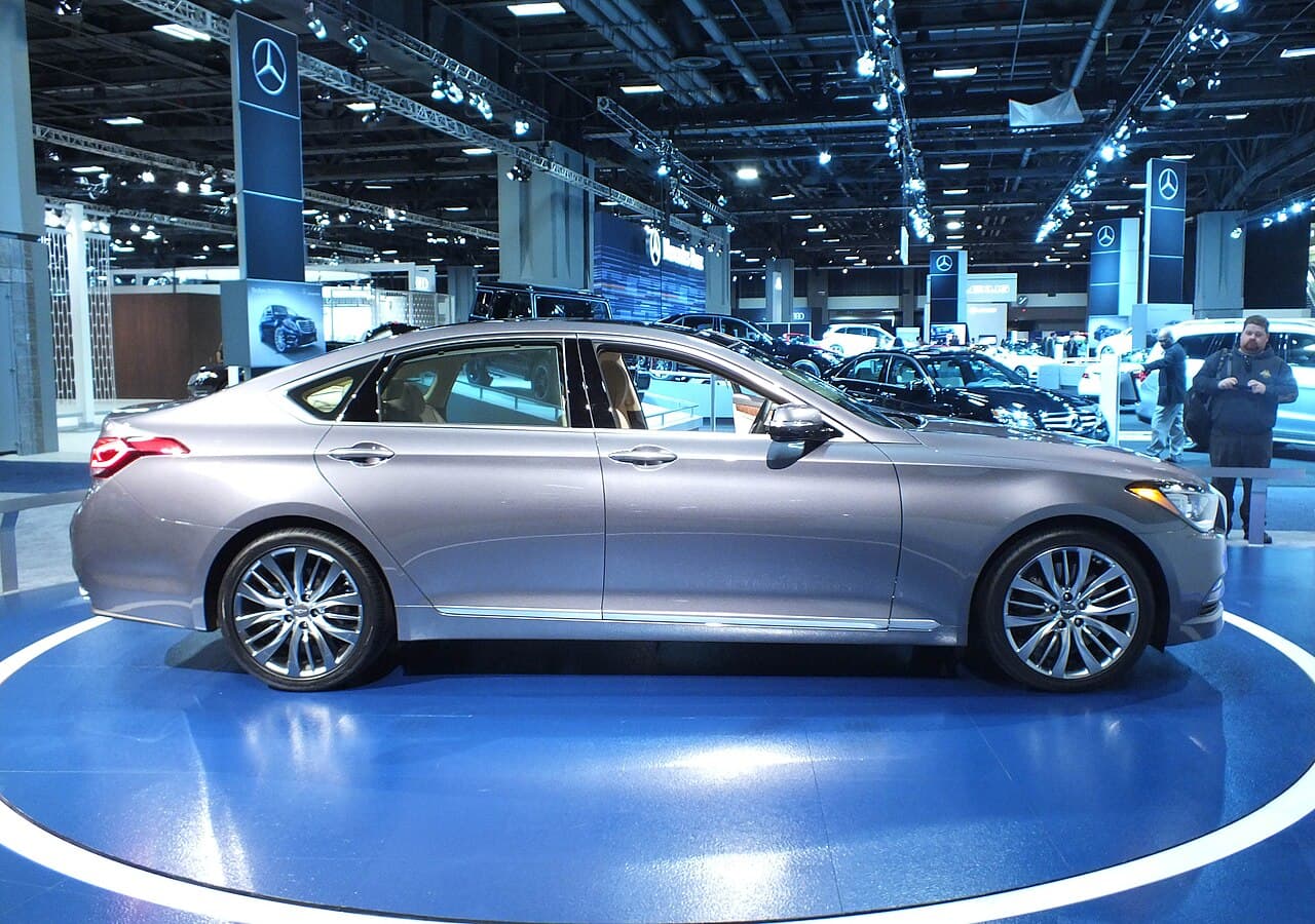 Hyundai Genesis, representative photo