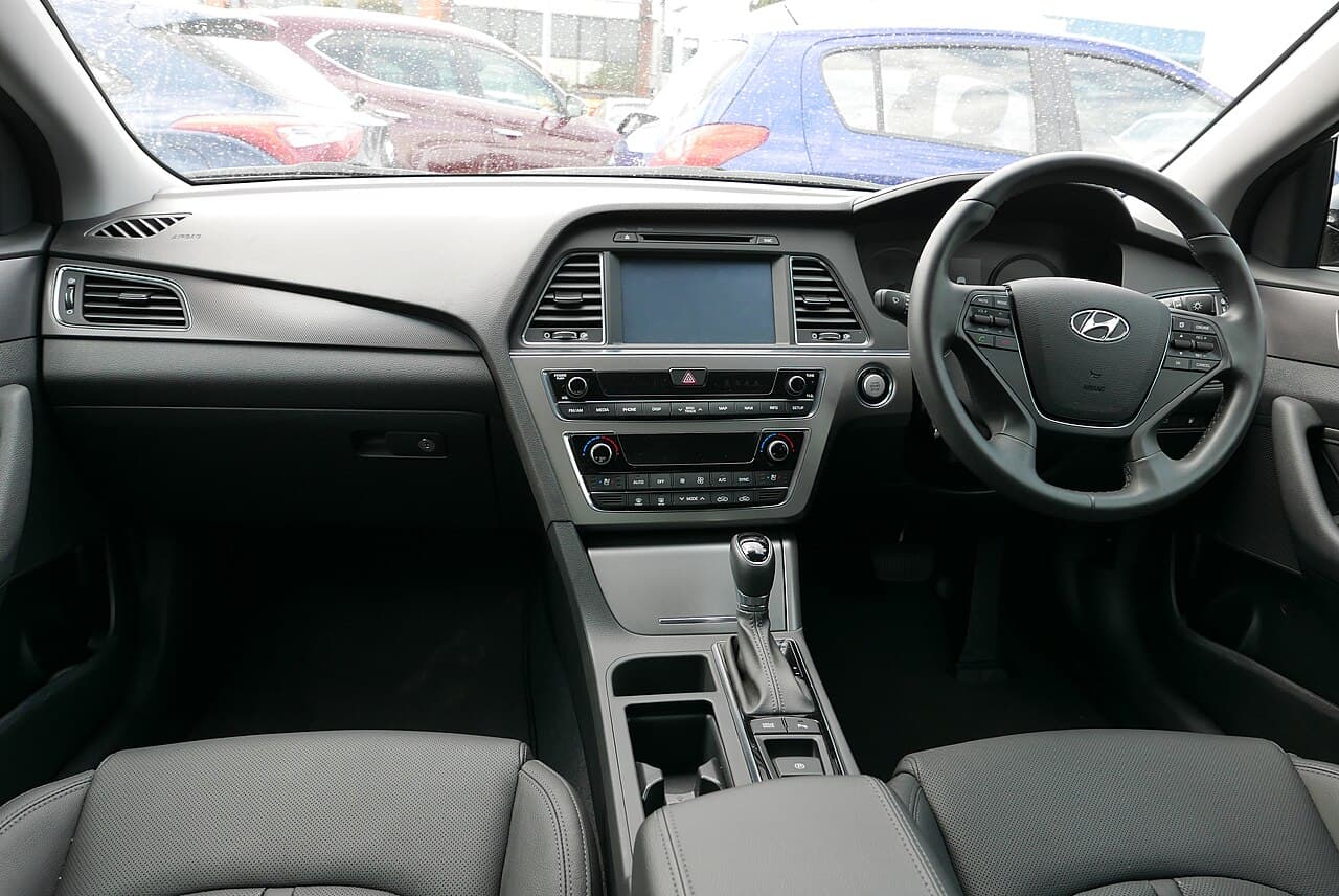 Hyundai Sonata, representative photo