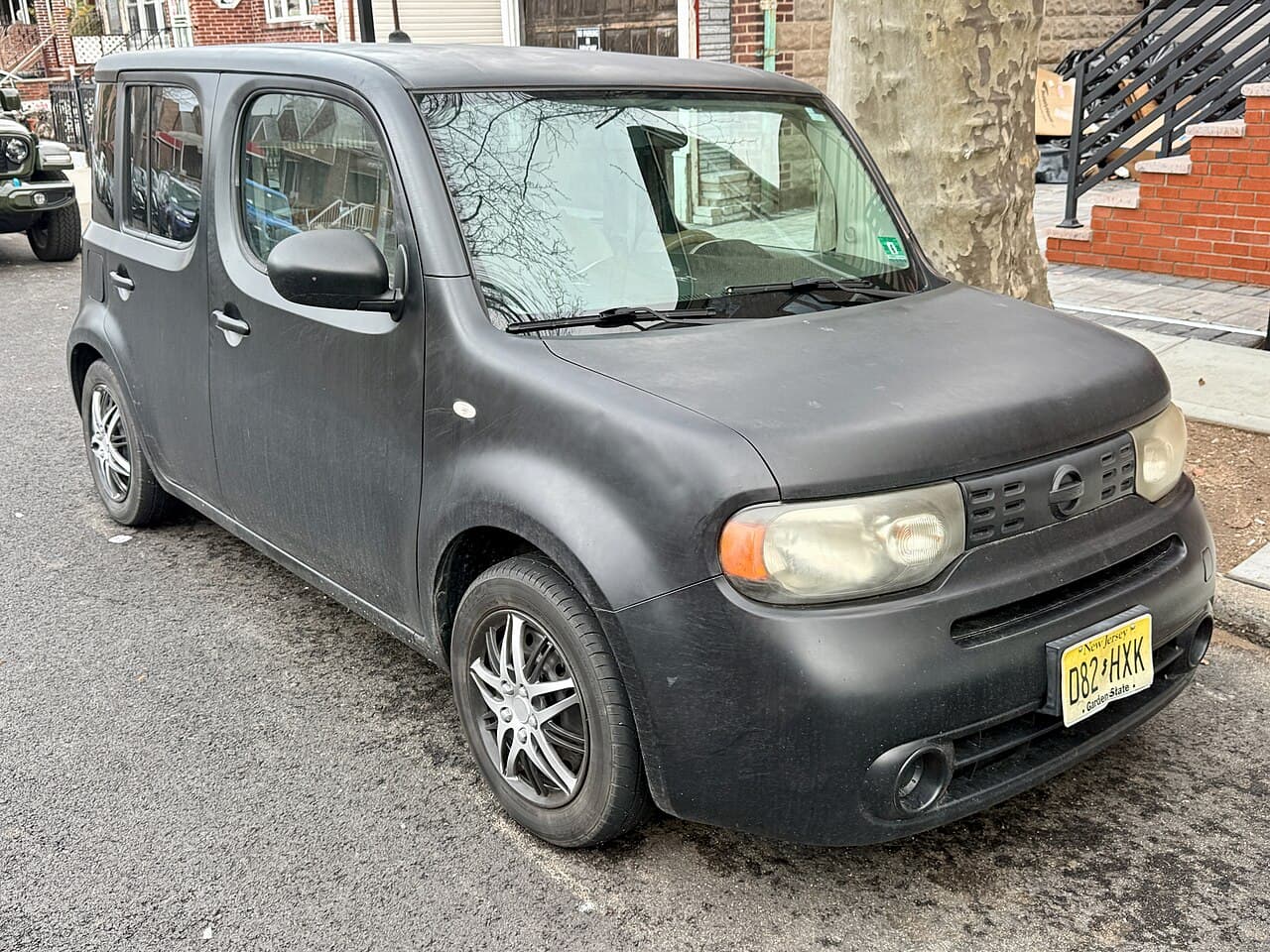 Nissan Cube, representative photo