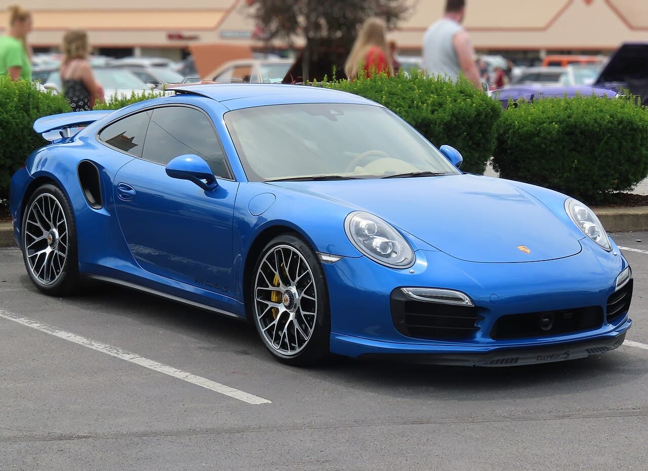 Porsche 911, representative photo