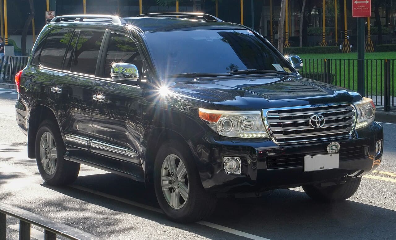 Toyota Land Cruiser, representative photo