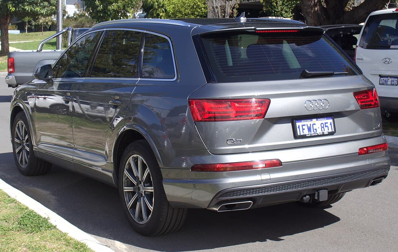 Audi Q7, representative photo