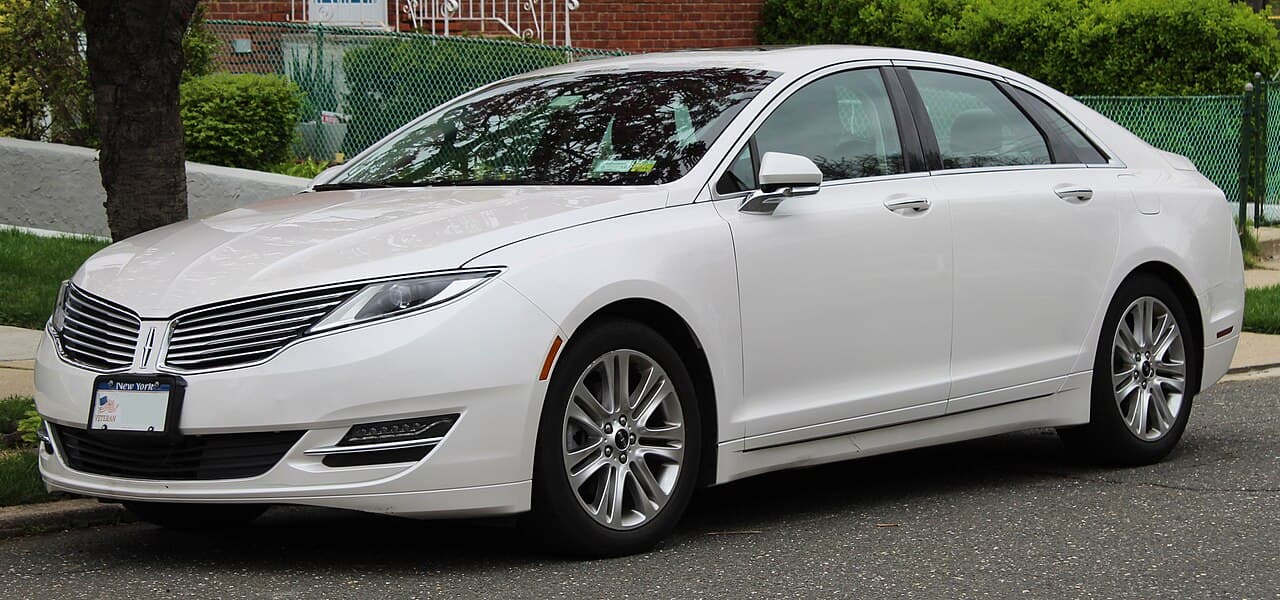 Lincoln MKZ, representative photo