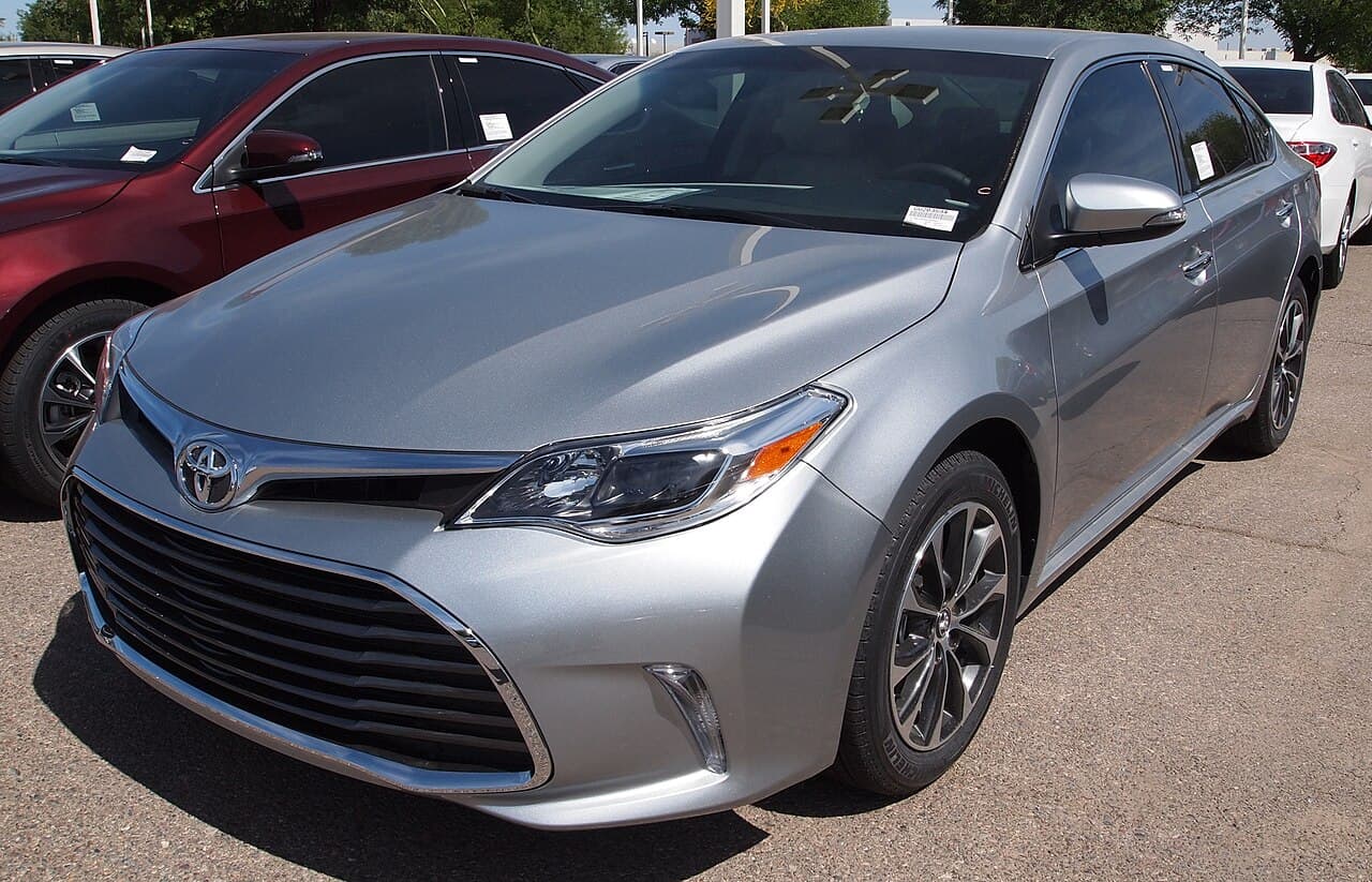 Toyota Avalon, representative photo