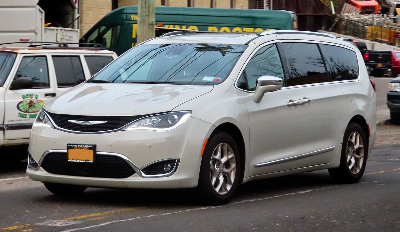 Chrysler Pacifica, representative photo