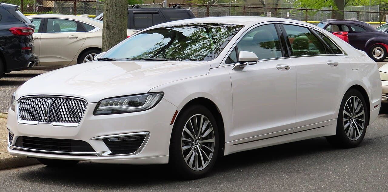 Lincoln MKZ, representative photo