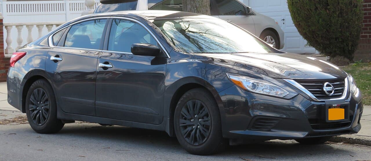 Nissan Altima, representative photo