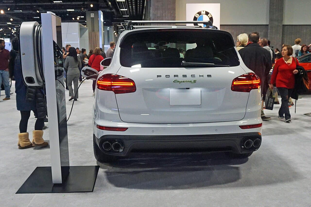 Porsche Cayenne, representative photo