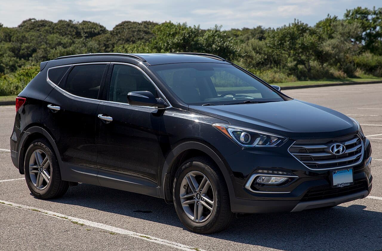 Hyundai Santa Fe Sport, representative photo
