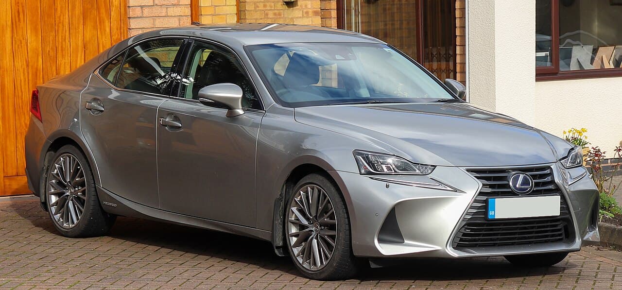 Lexus IS, representative photo