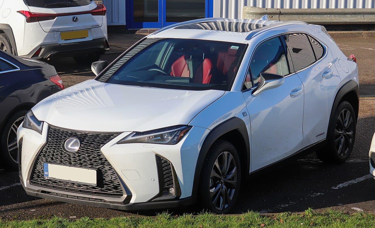 Lexus UX, representative photo