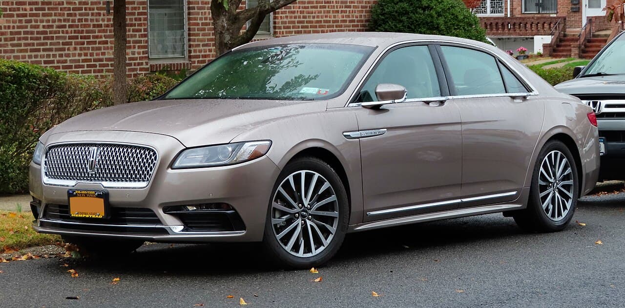 Lincoln Continental, representative photo