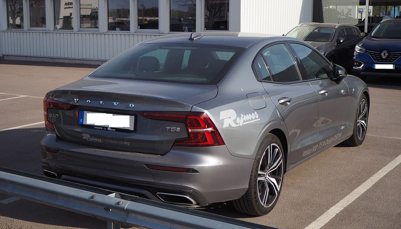 Volvo S60, representative photo