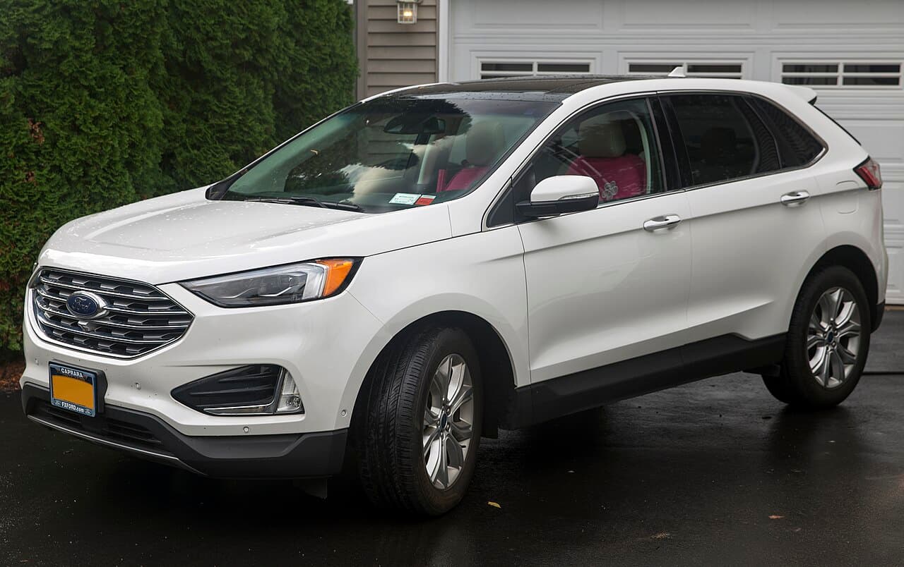 Ford Edge, representative photo
