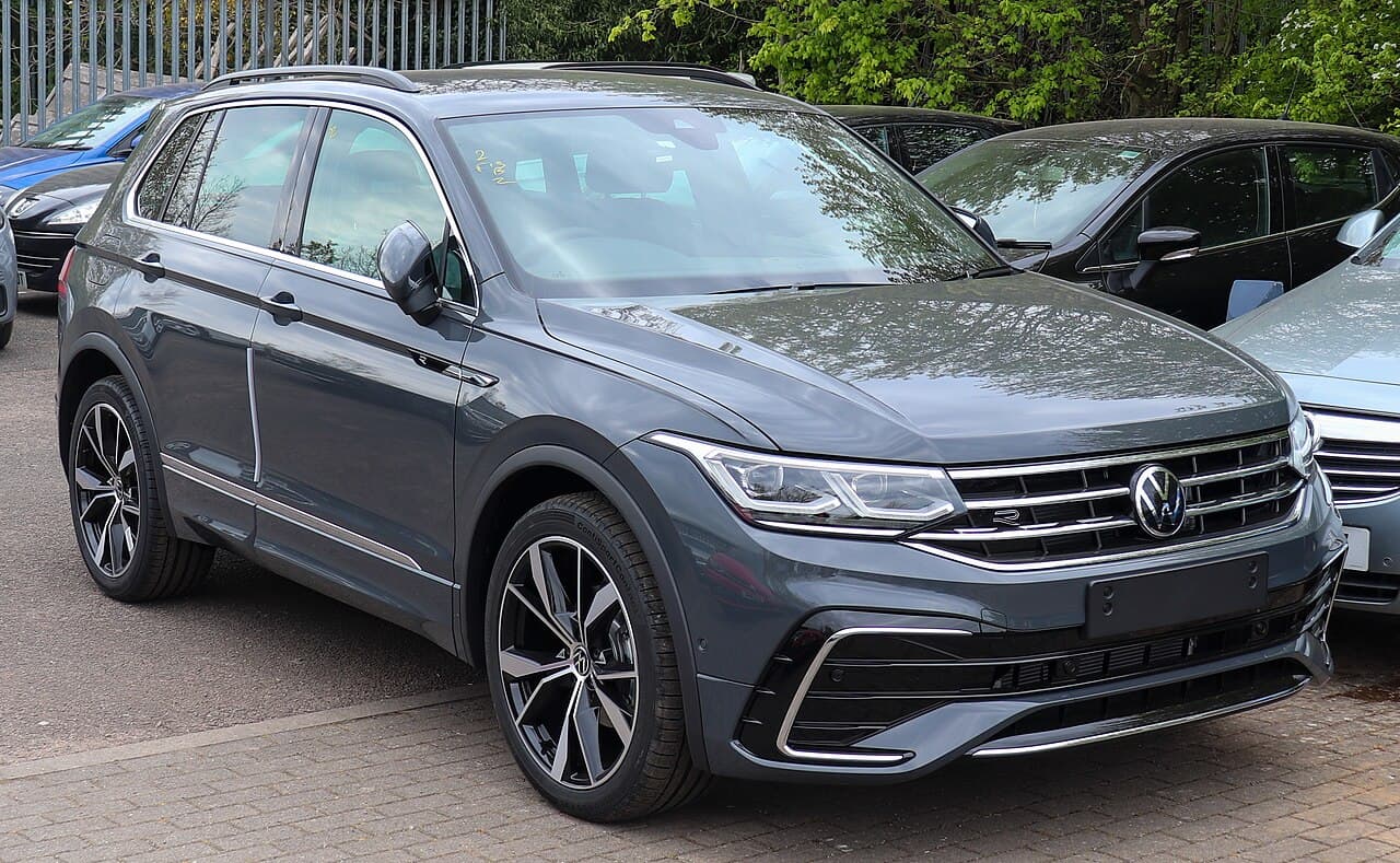 Volkswagen Tiguan, representative photo