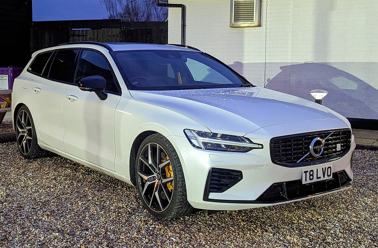 Volvo V60, representative photo