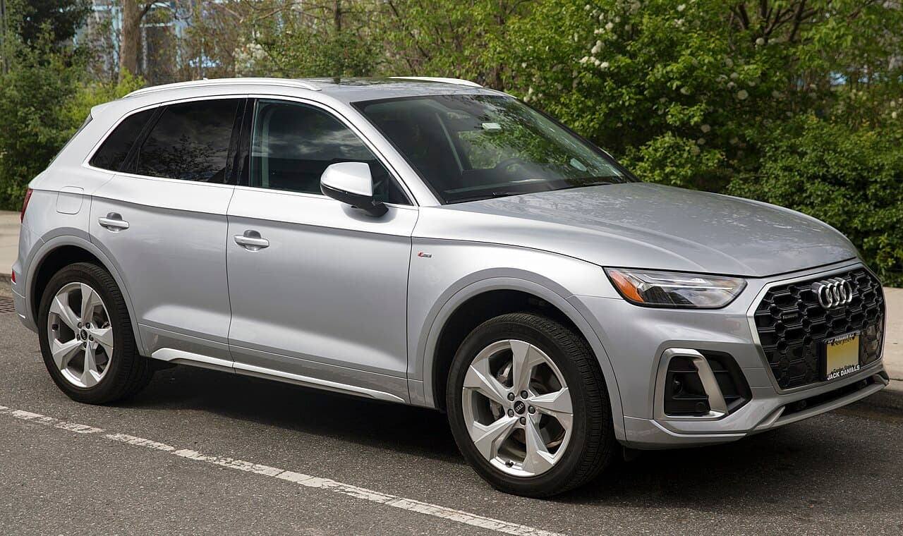 Audi Q5, representative photo