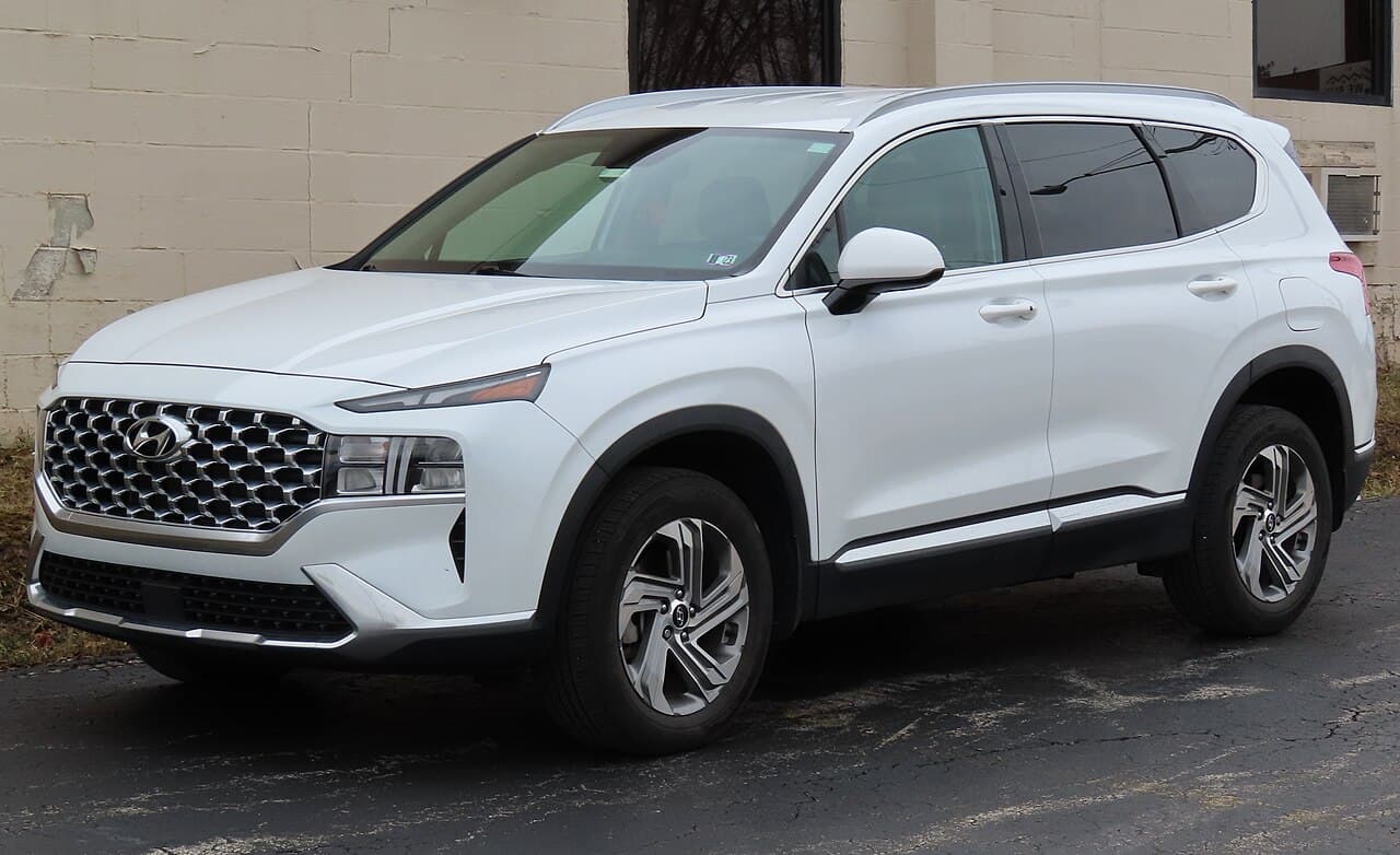 Hyundai Santa Fe, representative photo