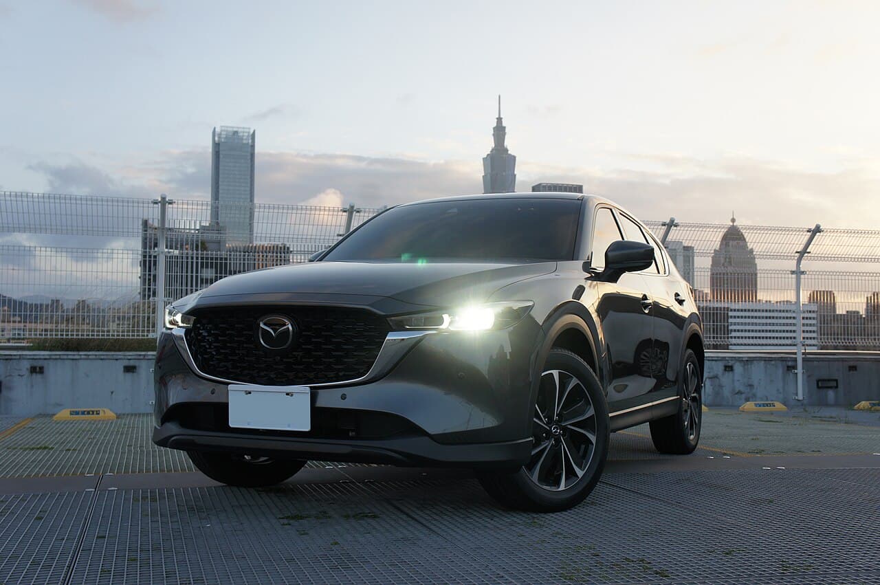 Mazda CX-5, representative photo